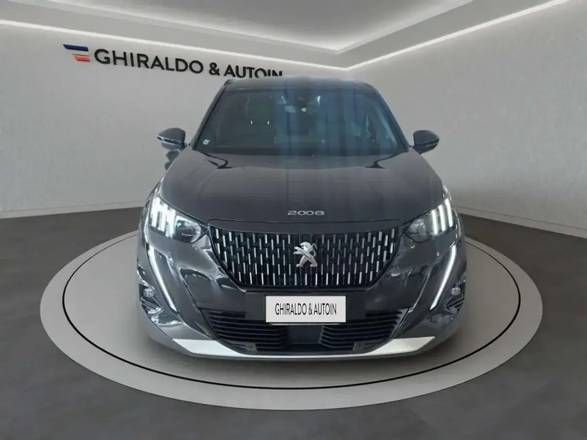 Usata Peugeot 2008 GT 110 CV (80 kW) 2022 Nero SUV