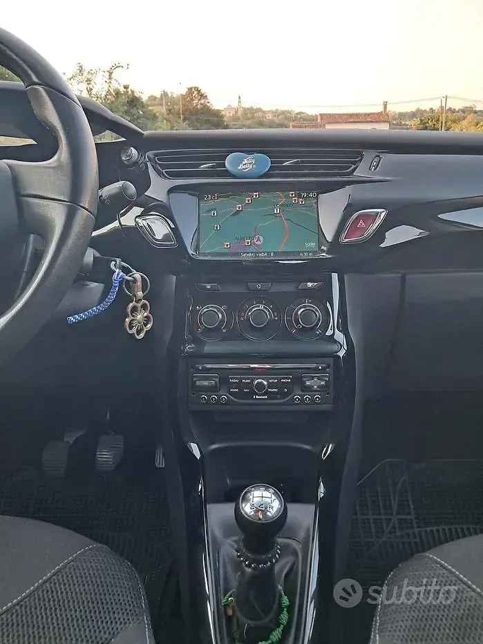 Usata Citroën C3 82 CV (60 kW) 2013 Bianco Utilitaria