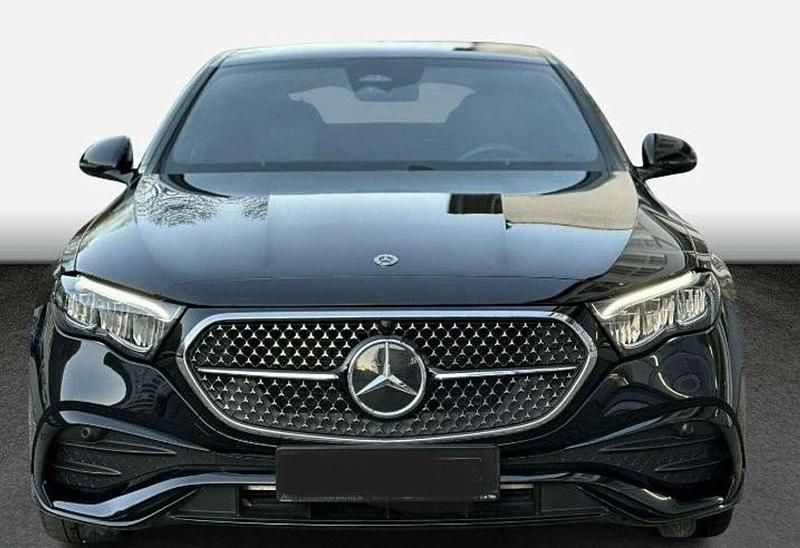 Usata Mercedes E220 AMG 194 CV (142 kW) 2024 Nero Berlina