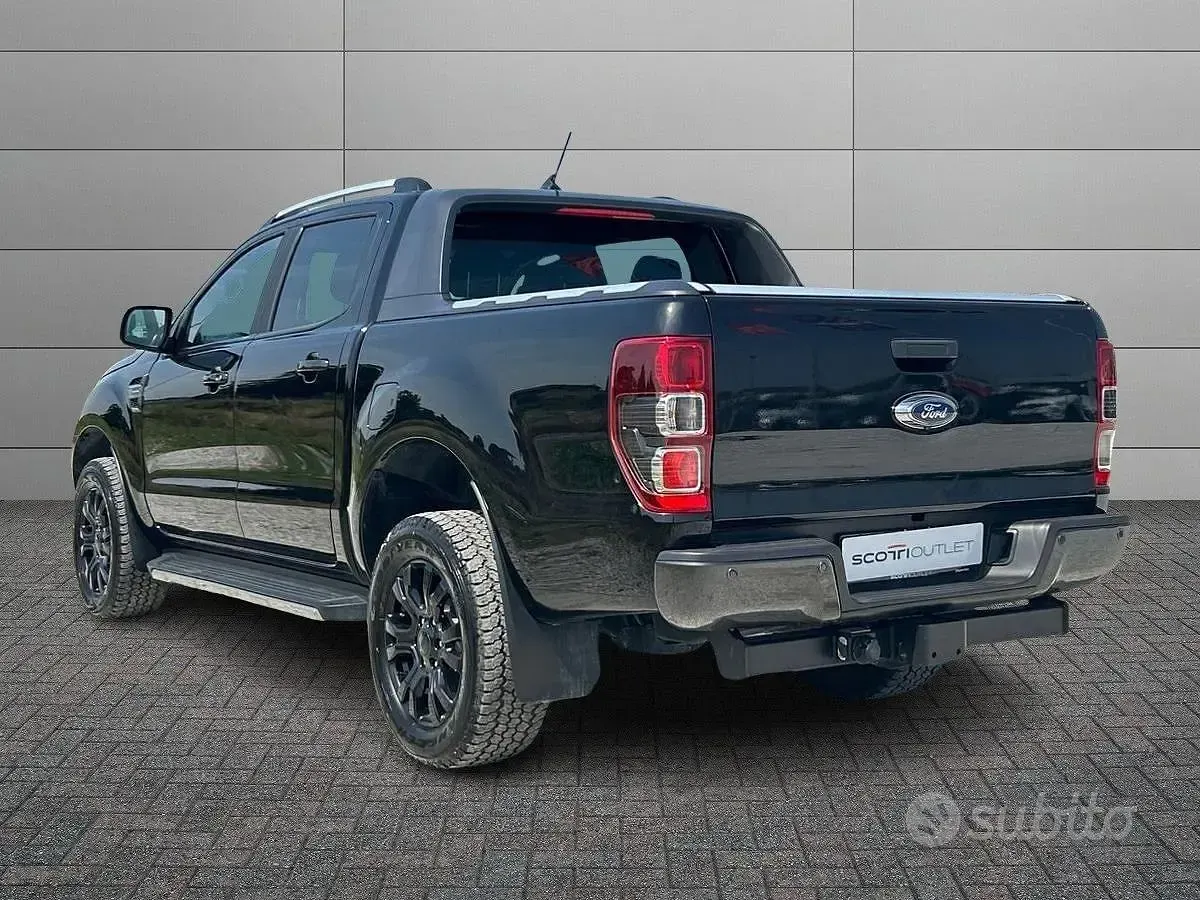 Usata Ford Ranger Wildtrack 213 CV (156 kW) 2022 Nero Pick-up