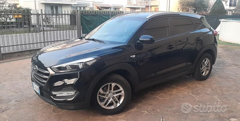 Usata Hyundai Tucson 116 CV (85 kW) 2017 Nero SUV