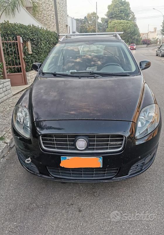 Nero Usata 2008 Fiat Croma Station wagon | 1900 € (Buon prezzo) - Immagine 1/4
