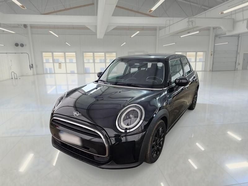 Usata Mini Cooper Classic 135 CV (99 kW) 2022 Nero Utilitaria