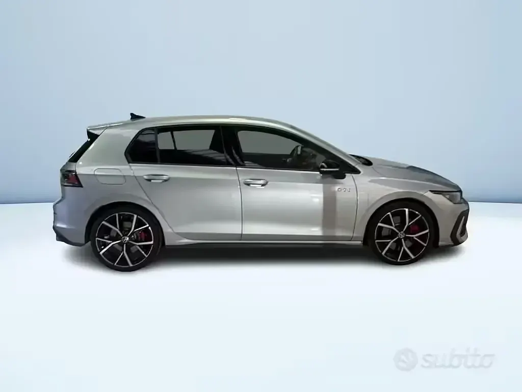Usata VW Golf VIII GTI 265 CV (194 kW) 2024 Berlina