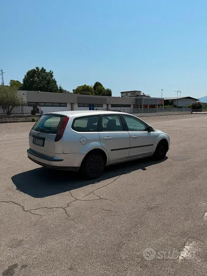 Usata Ford Focus 90 CV (66 kW) 2009 Station wagon