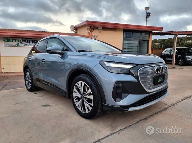 Usata Audi Q4 e-tron Advanced 69 kW (95 CV) 2022 Argento SUV