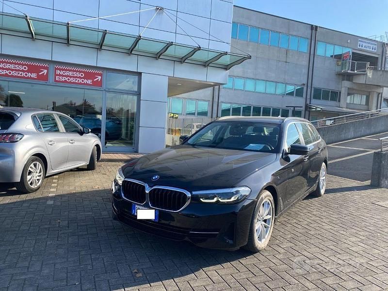 Usata BMW 520 190 CV (139 kW) 2021 Nero Station wagon