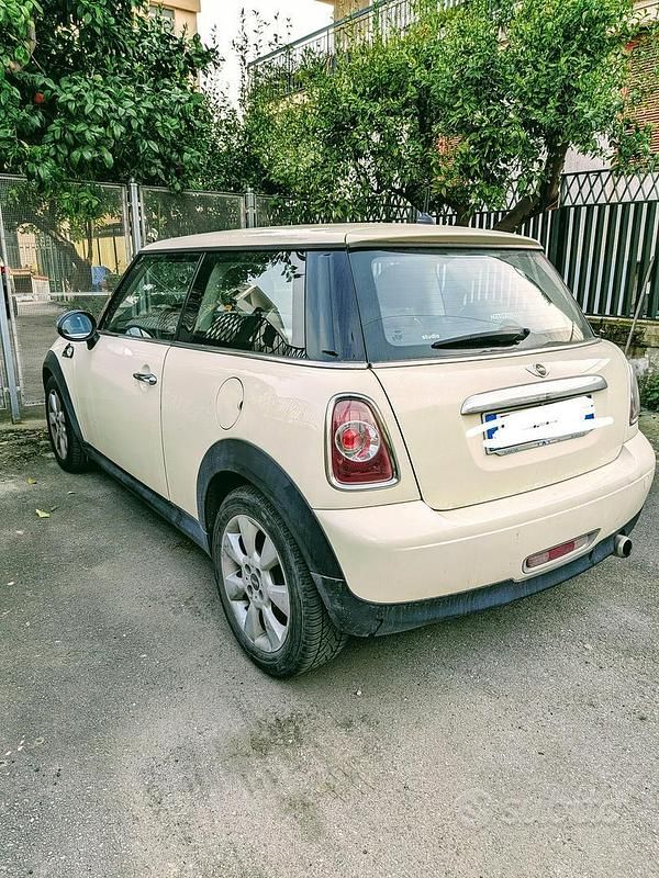 Usata Mini One D 90 CV (66 kW) 2010 Utilitaria