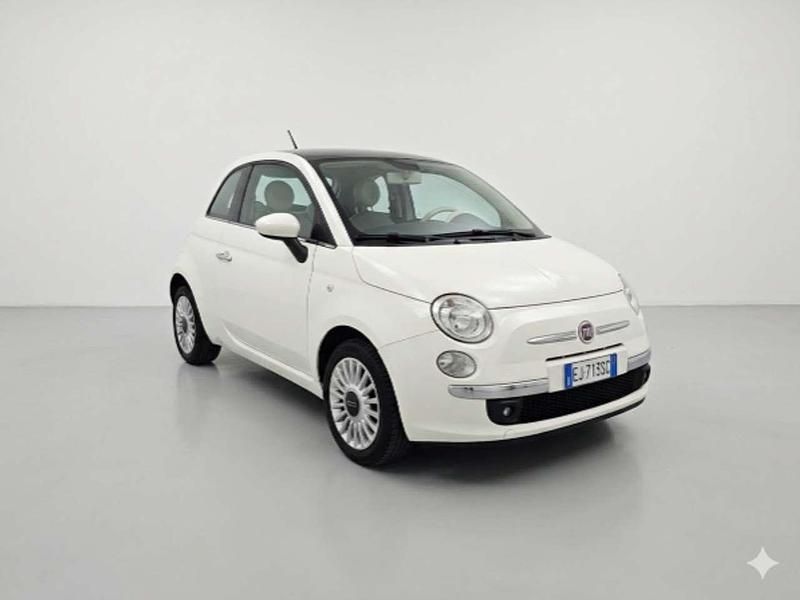 Usata Fiat 500 Lounge 69 CV (50 kW) 2011 Bianco SUV