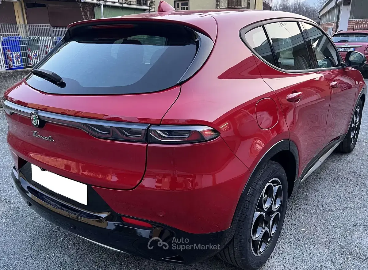 Ny Alfa Romeo Tonale Ti 131 HK (96 kW) 2026 Rød SUV