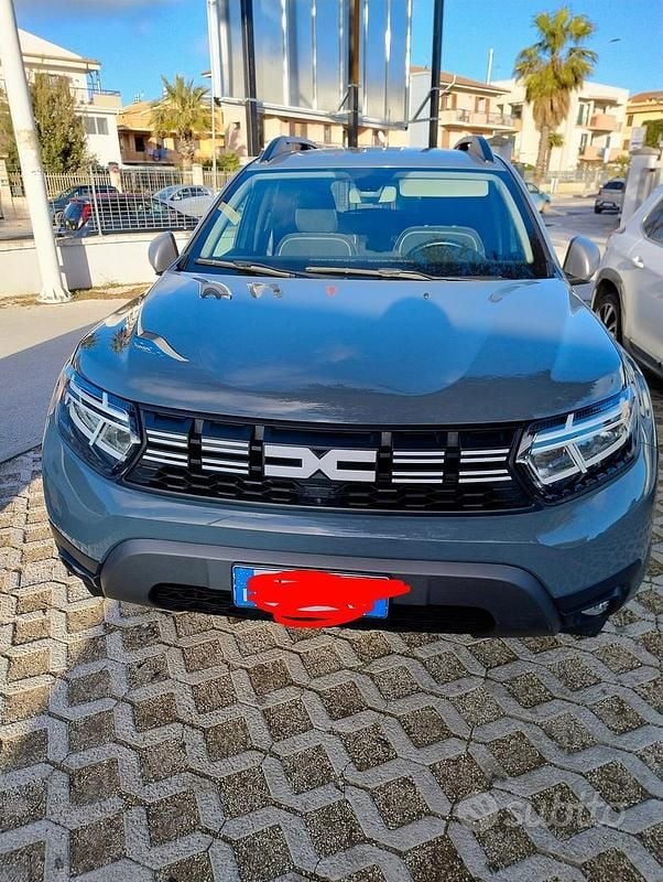 Usata Dacia Duster 130 CV (95 kW) 2023 Grigio SUV