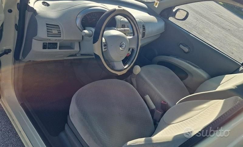 Usata Nissan Micra Visia 80 CV (58 kW) 2005 Giallo Berlina