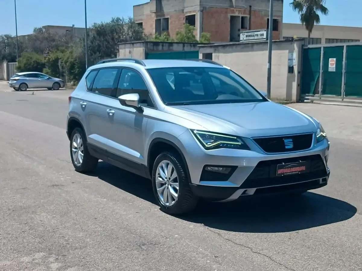 Usata Seat Ateca Business 115 CV (84 kW) 2020 Grigio SUV