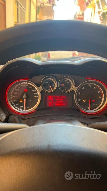 Usata Alfa Romeo MiTo Super 79 CV (58 kW) 2018 Grigio Utilitaria