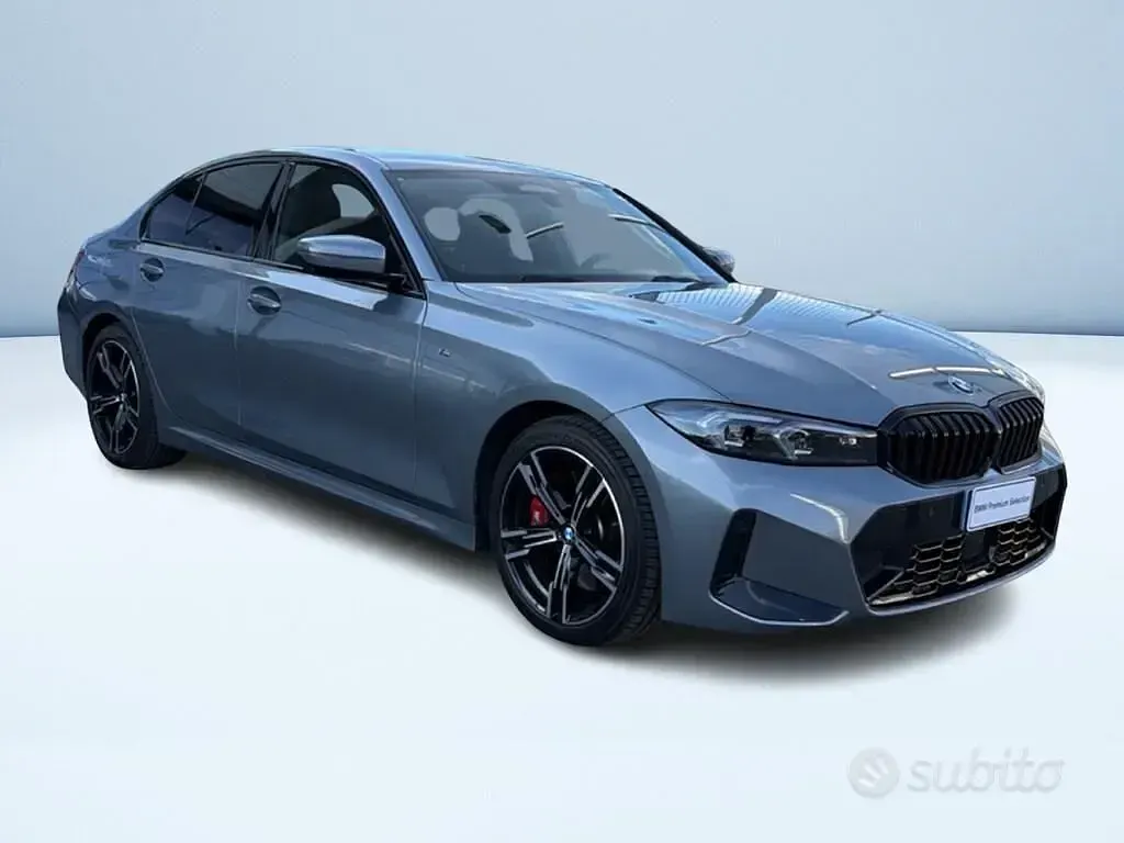 Usata BMW 320 M Sport 190 CV (139 kW) 2025 Grigio Berlina