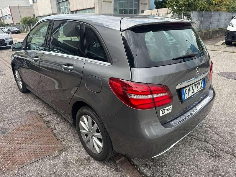 Usata Mercedes B200 136 CV (100 kW) 2015 Other Monovolume