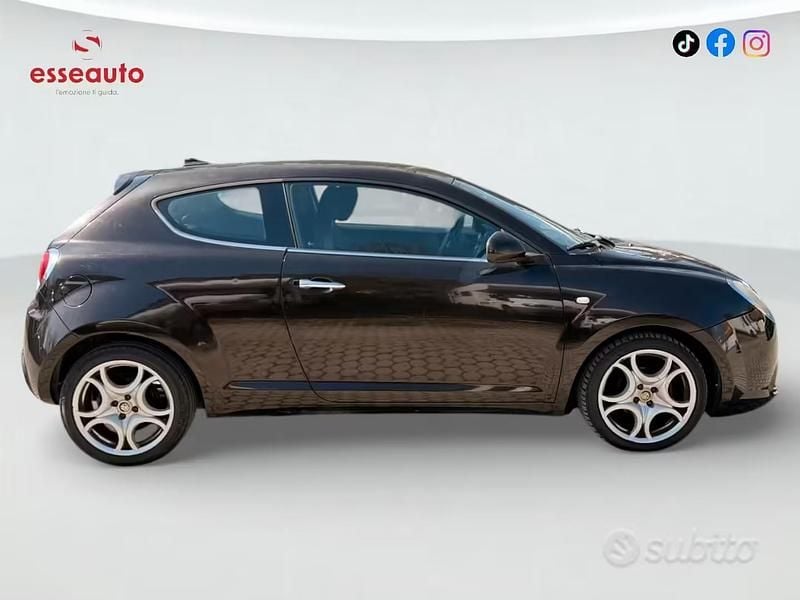Usata Alfa Romeo MiTo Distinctive 79 CV (58 kW) 2010 Nero Utilitaria