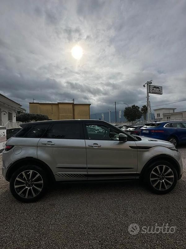 Usata Land Rover Range Rover evoque HSE 150 CV (110 kW) 2017 Grigio Station wagon