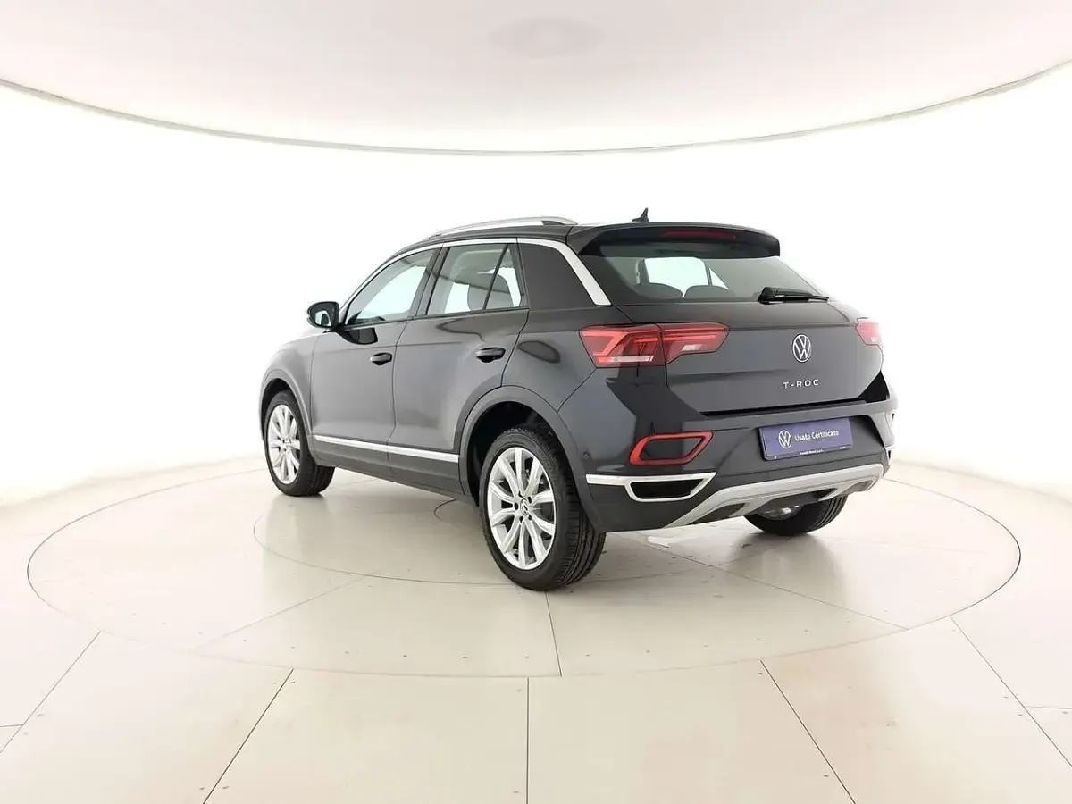 Usata VW T-Roc Style 150 CV (110 kW) 2025 Deep black perlato SUV