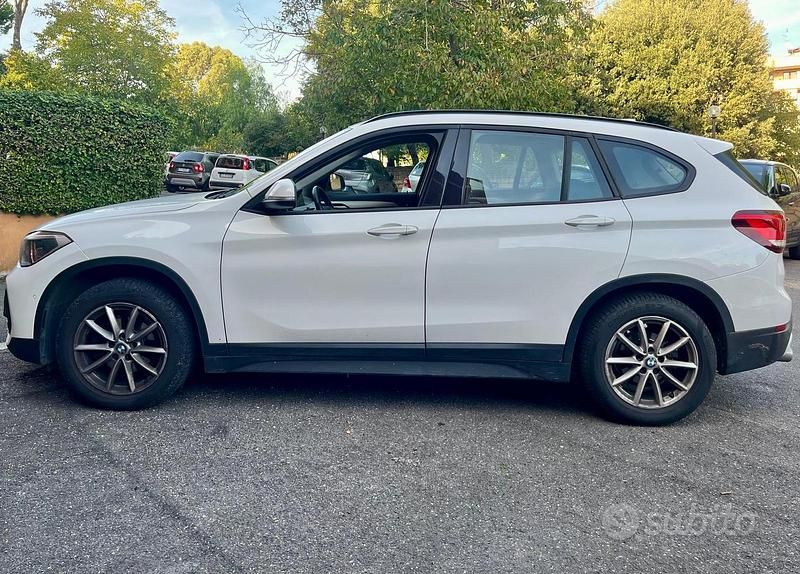 Usata BMW X1 Efficient Dynamics 116 CV (85 kW) 2020 Bianco SUV