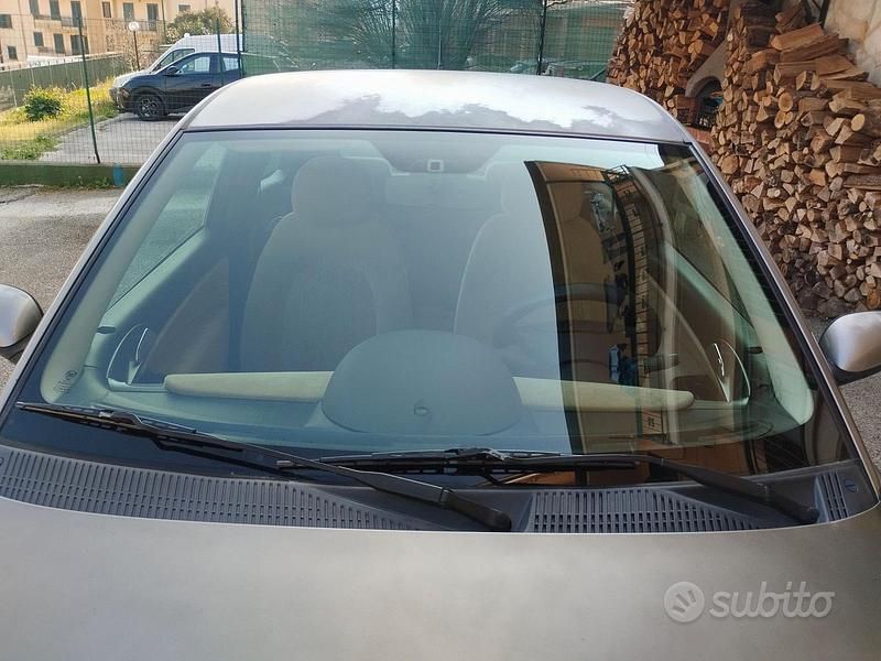 Usata Lancia Ypsilon 75 CV (55 kW) 2005 Utilitaria