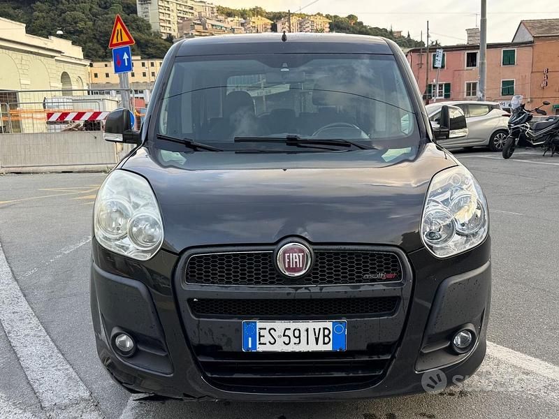 Usata Fiat Doblò Emotion 135 CV (99 kW) 2013 Nero Monovolume