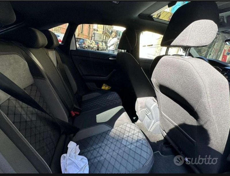 Usata VW Taigo R-line 110 CV (80 kW) 2022 Bianco SUV