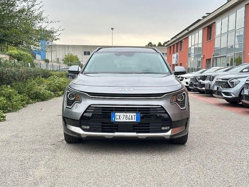 Grigio Usata 2025 Kia Niro Style SUV | 33.700 € (Buon prezzo) - Immagine 1/4
