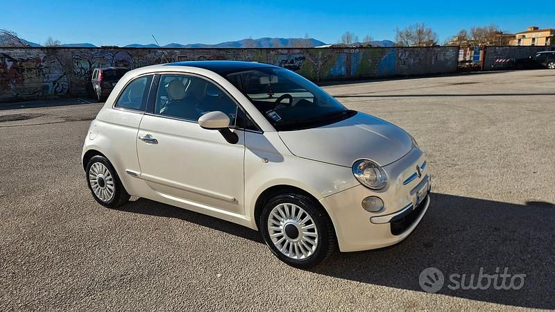 Usata Fiat 500 Lounge 69 CV (50 kW) 2010 Bianco Berlina