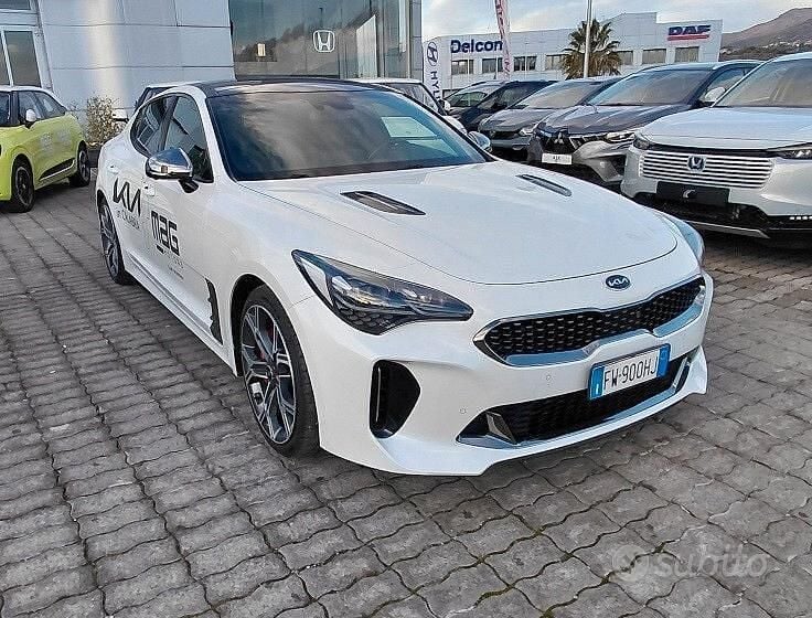 Usata Kia Stinger GT 366 CV (269 kW) 2019 Bianco Utilitaria