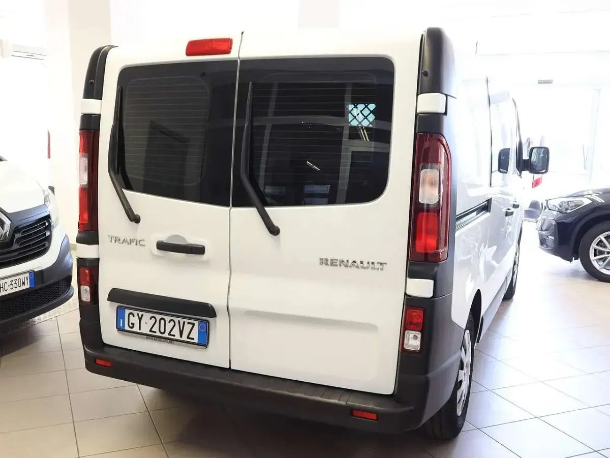 Usata Renault Trafic Komfort 95 CV (69 kW) 2019 Bianco Monovolume