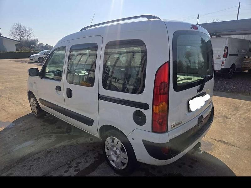 Usata Renault Kangoo 84 CV (61 kW) 2007 Monovolume