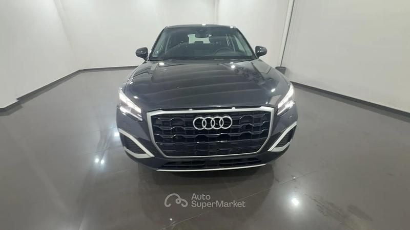Usata Audi Q2 110 CV (80 kW) 2023 Argento SUV
