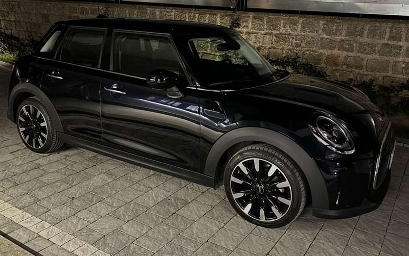Usata Mini Cooper 136 CV (100 kW) 2023 Blu/azzurro Utilitaria