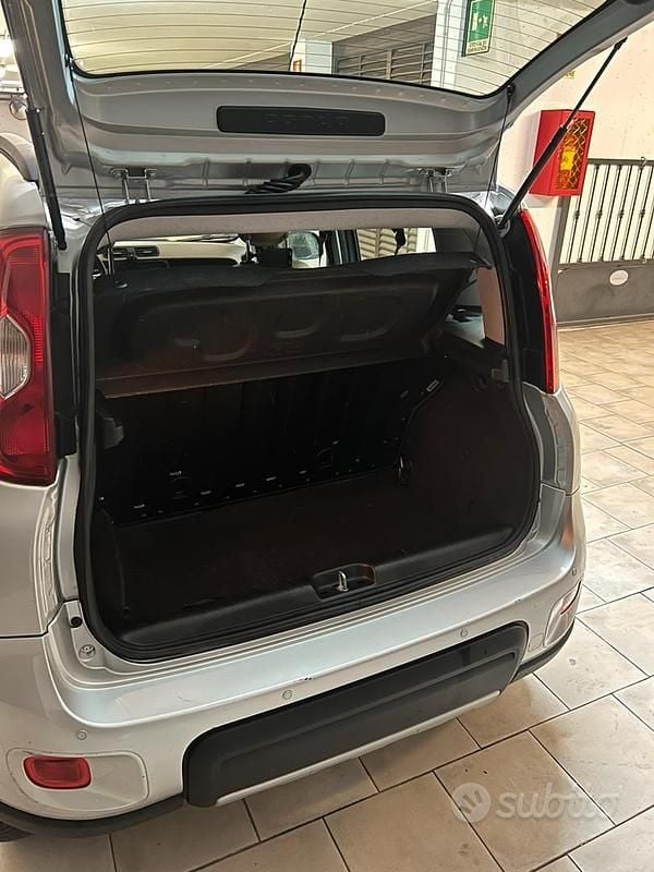 Usata Fiat Panda 4x4 S 75 CV (55 kW) 2014 Grigio Utilitaria