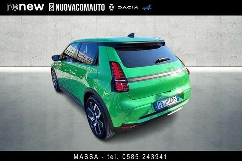 Usata Renault R5 Komfort 110 kW (150 CV) 2025 Verde pop! Utilitaria
