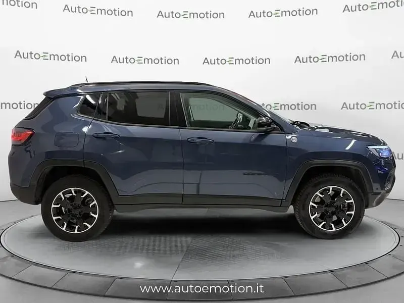 Usata Jeep Compass Trailhawk 239 CV (175 kW) 2023 Blu SUV