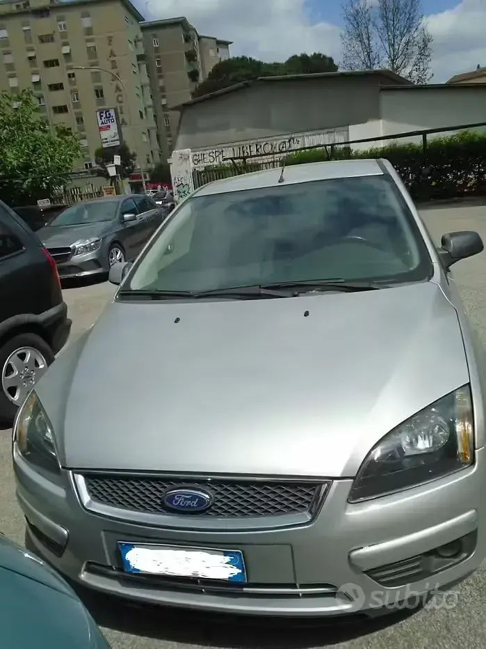 Usata Ford Focus 90 CV (66 kW) 2007 Giallo Utilitaria