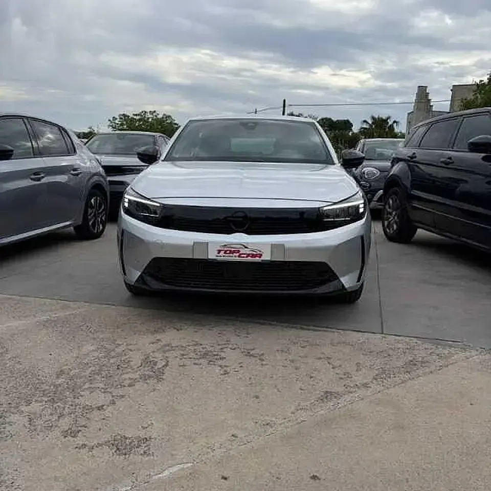 Usata Opel Corsa 101 CV (74 kW) 2025 Utilitaria