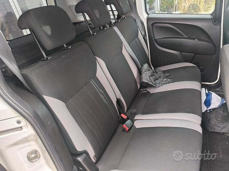 Usata Fiat Doblò 120 CV (88 kW) 2021 Monovolume