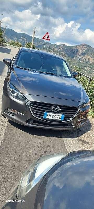 Usata Mazda 3 Evolve 105 CV (77 kW) 2018 Grigio Berlina