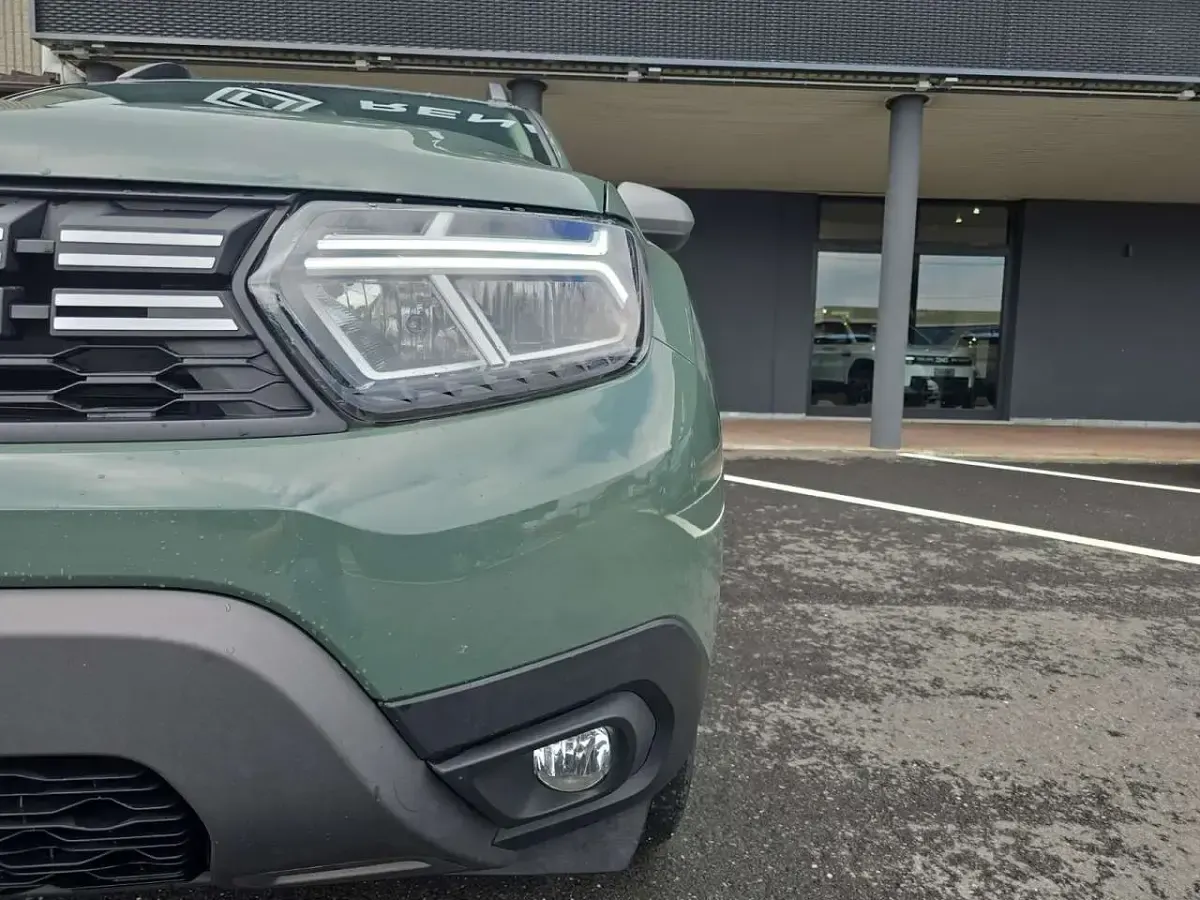 Usata Dacia Duster Journey 116 CV (85 kW) 2023 Lichen kaki SUV