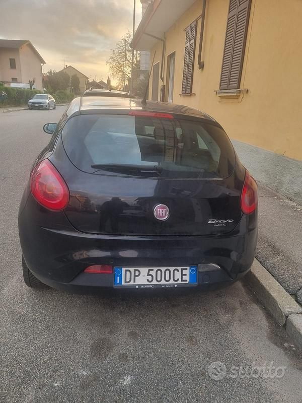 Usata Fiat Bravo 120 CV (88 kW) 2009 Nero Utilitaria