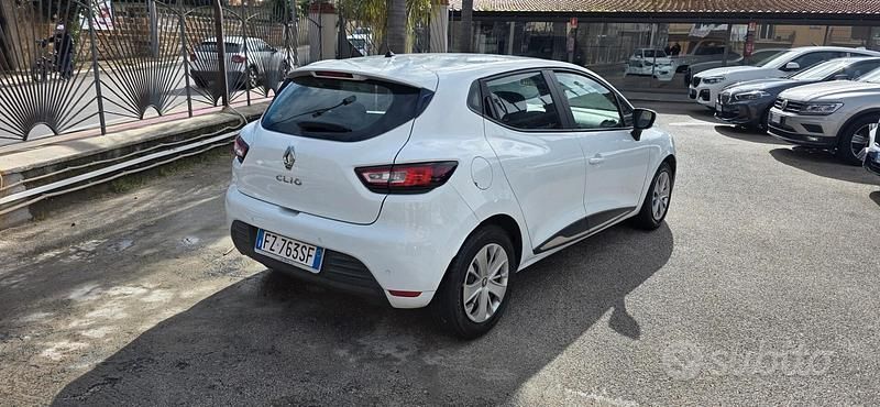 Usata Renault Clio IV Life 75 CV (55 kW) 2019 Bianco Berlina
