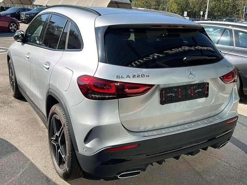 Gebraucht Mercedes GLA220 190 PS (139 kW) 2022 Grau SUV