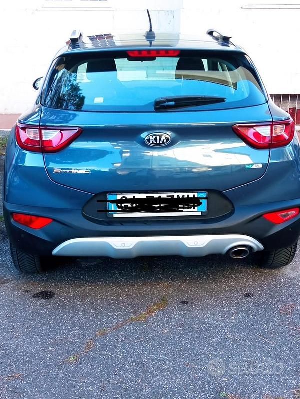 Usata Kia Stonic 100 CV (73 kW) 2020 Blu SUV