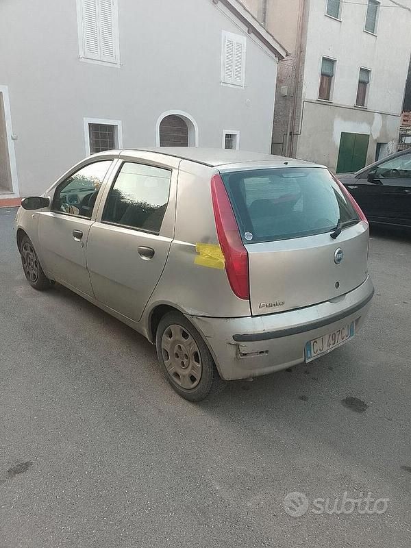 Usata Fiat Punto 2005 Grigio Utilitaria