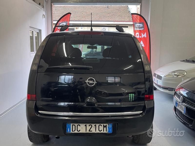 Usata Opel Meriva Enjoy 74 CV (54 kW) 2007 Nero Monovolume