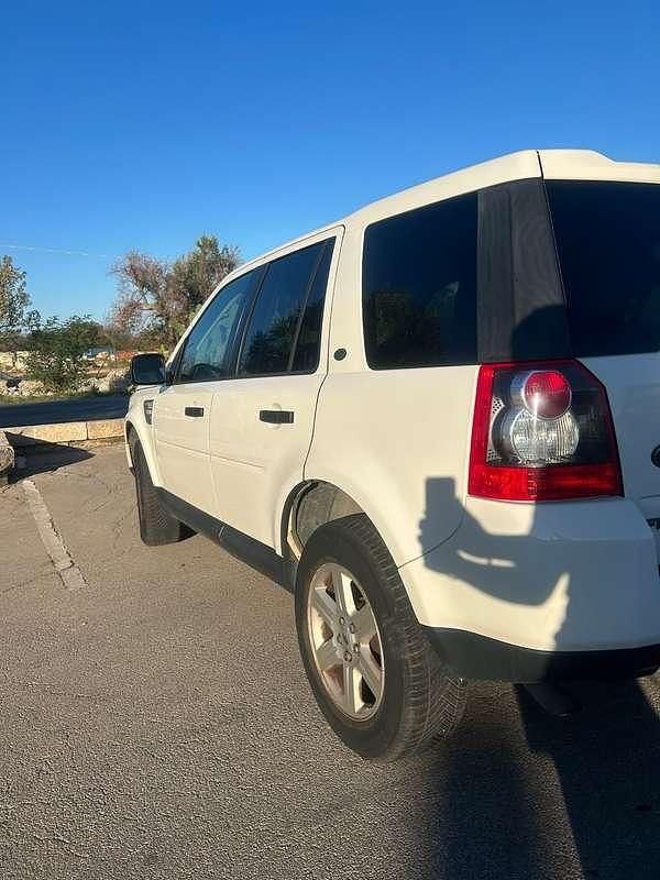 Usata Land Rover Freelander 2 SE 152 CV (111 kW) 2010 Bianco SUV