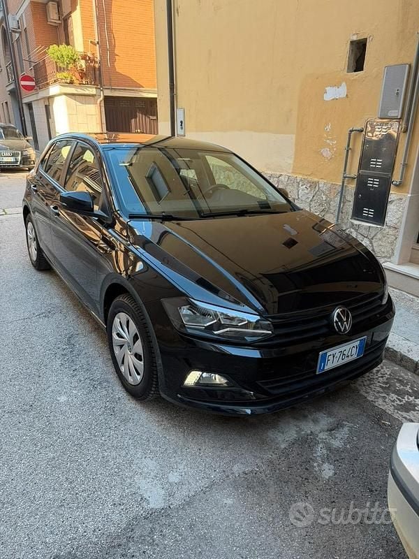 Usata VW Polo 65 CV (47 kW) 2019 Nero Utilitaria